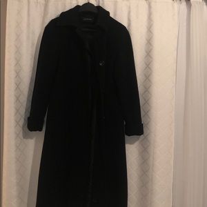 Jones New York wool coat 80% wool 20% nylon